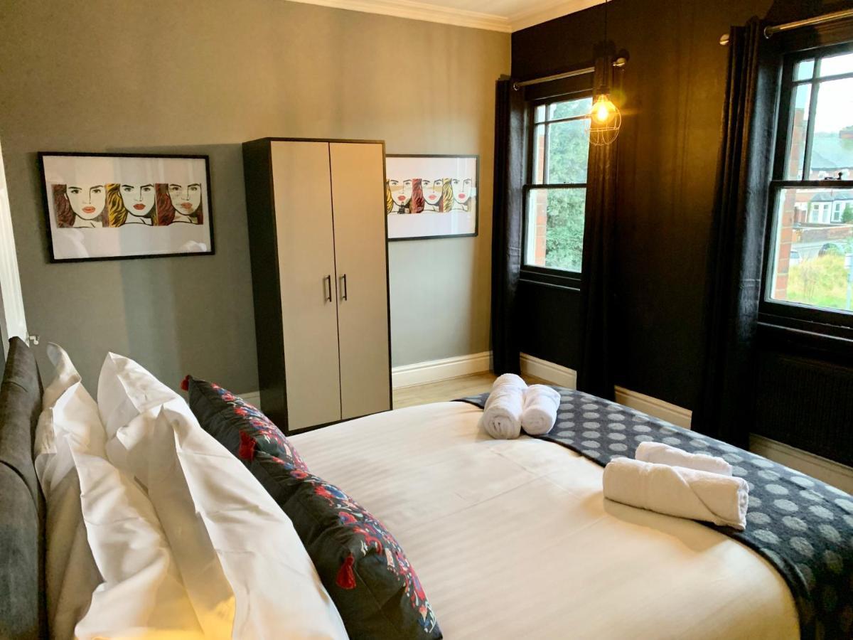 Stamer House By Yourstays, Stylish Quirky House, With 4 Double Bedrooms, Book Now! Stoke-on-Trent Kültér fotó