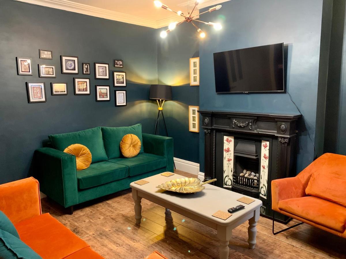 Stamer House By Yourstays, Stylish Quirky House, With 4 Double Bedrooms, Book Now! Stoke-on-Trent Kültér fotó