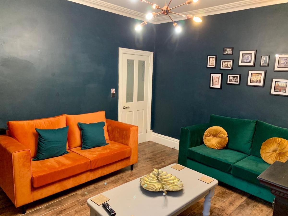 Stamer House By Yourstays, Stylish Quirky House, With 4 Double Bedrooms, Book Now! Stoke-on-Trent Kültér fotó
